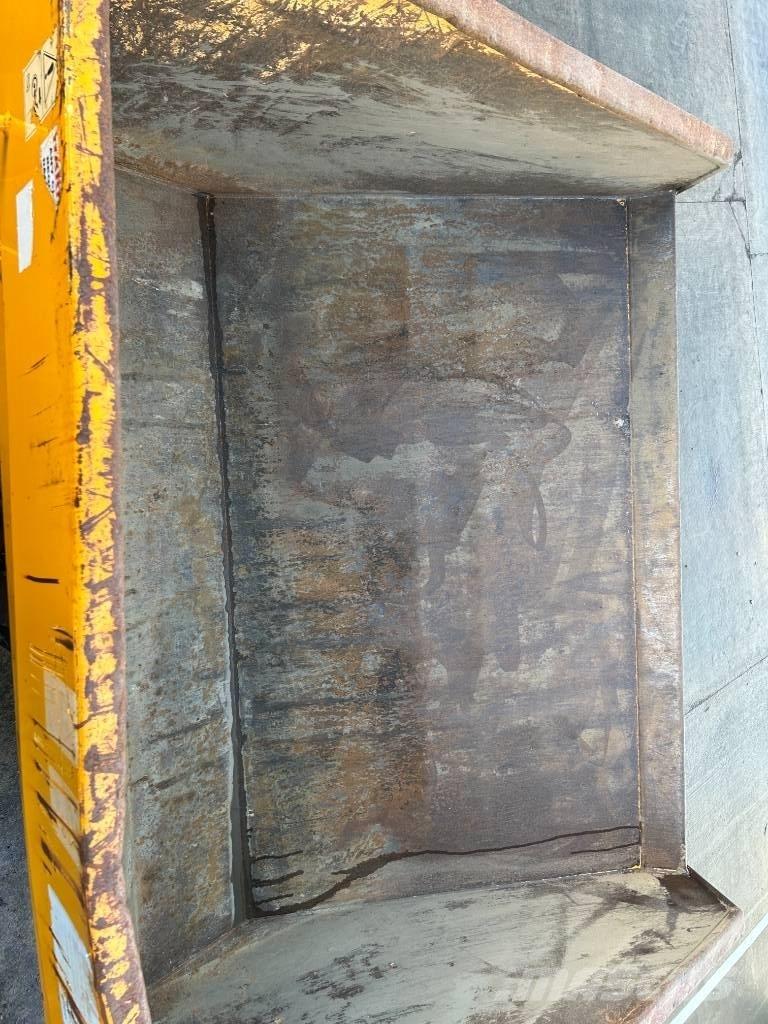 JCB 9T Ne cestni demperji