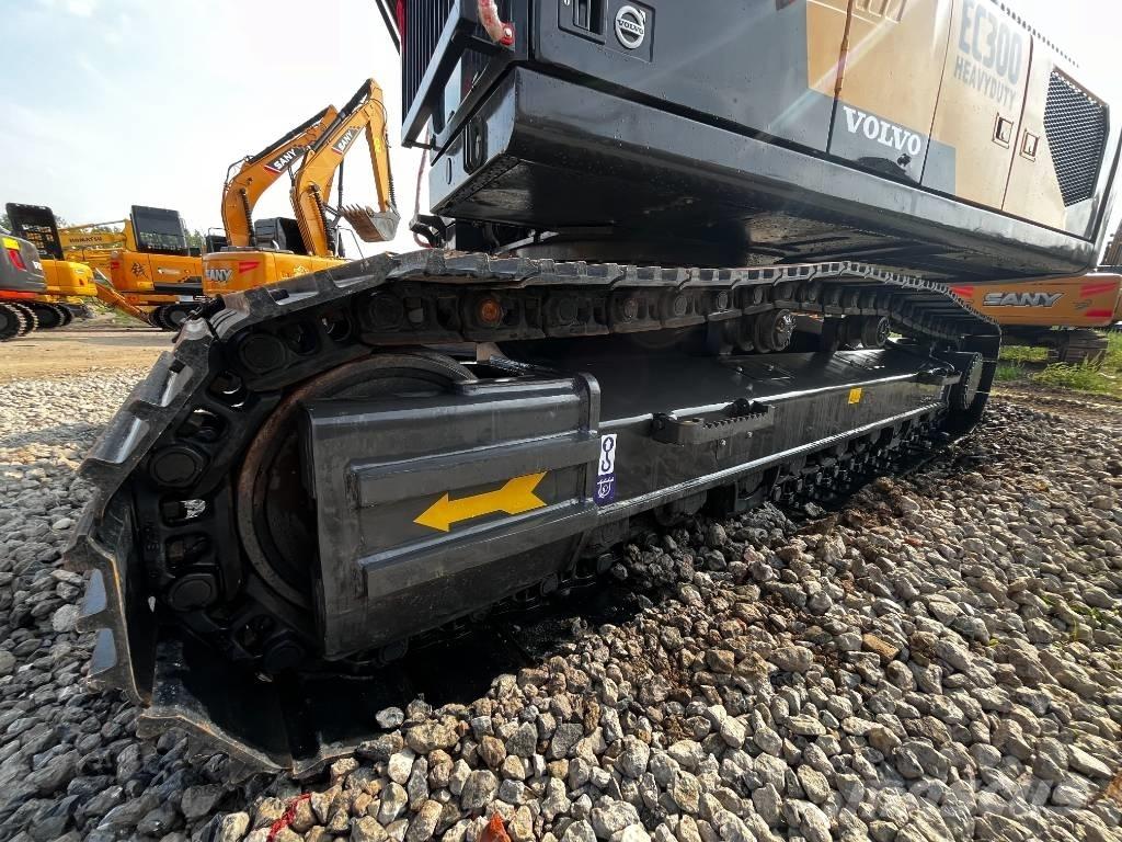 Volvo EC 300 D L Bagri goseničarji