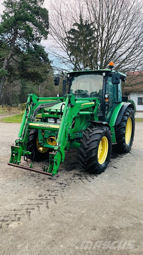 John Deere 5820 Traktorji