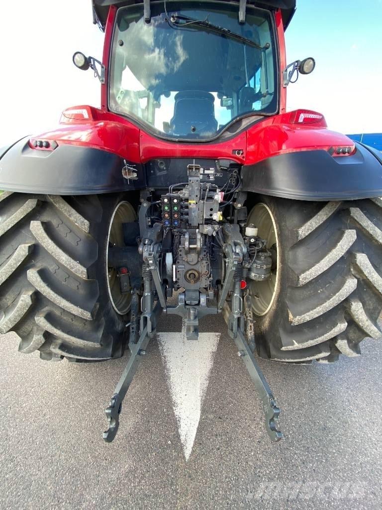Valtra T 234 A Traktorji