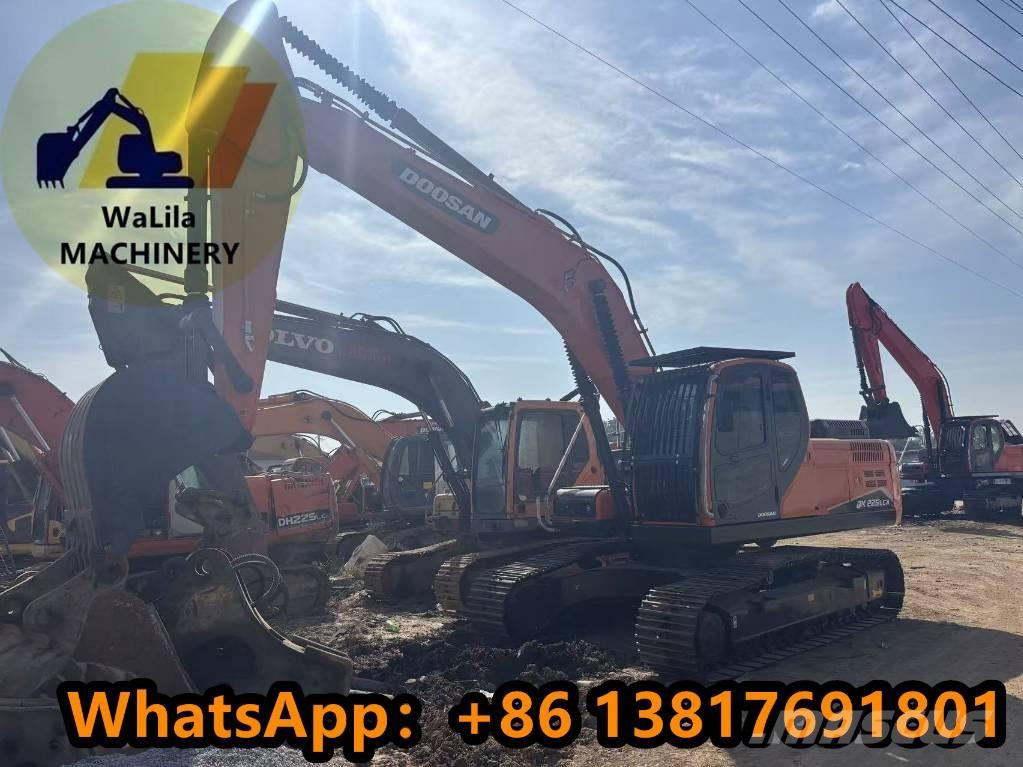 Doosan DX 225 LCA Bagri goseničarji