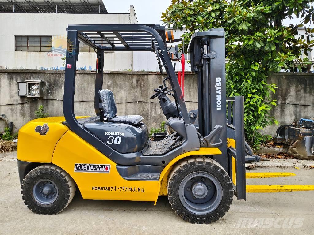 Komatsu FD30 Dizelski viličarji