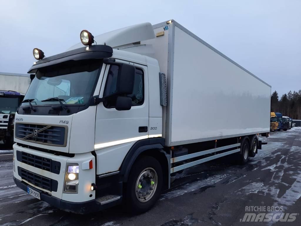 Volvo FM 9 300 Tovornjaki zabojniki