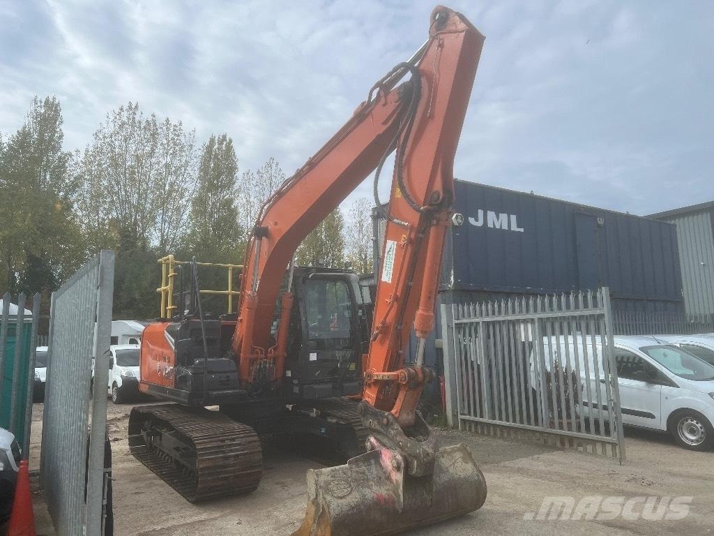 Hitachi zx130-7 Bagri goseničarji