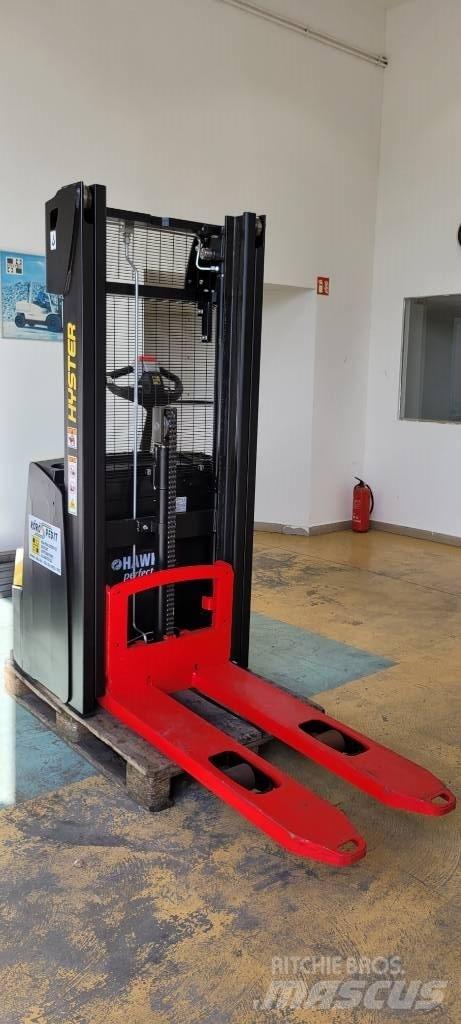 Hyster S 1.0 Ročni električni viličar