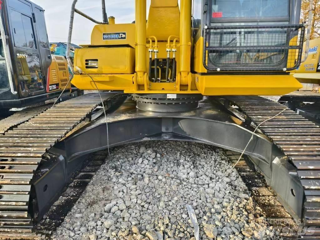 Komatsu PC240-8 Midi bagri 7t – 12t