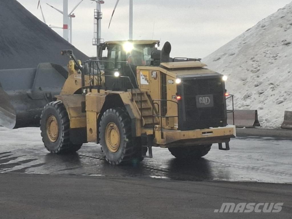 CAT 988 K Kolesni nakladalci