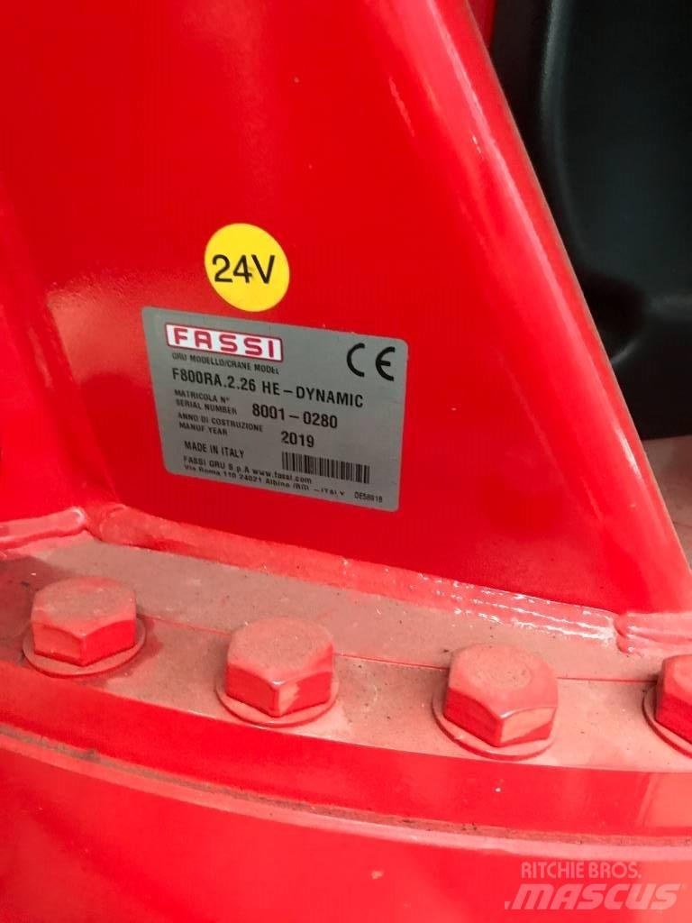 Fassi F 800 RA 2.26 Paletna dvigala