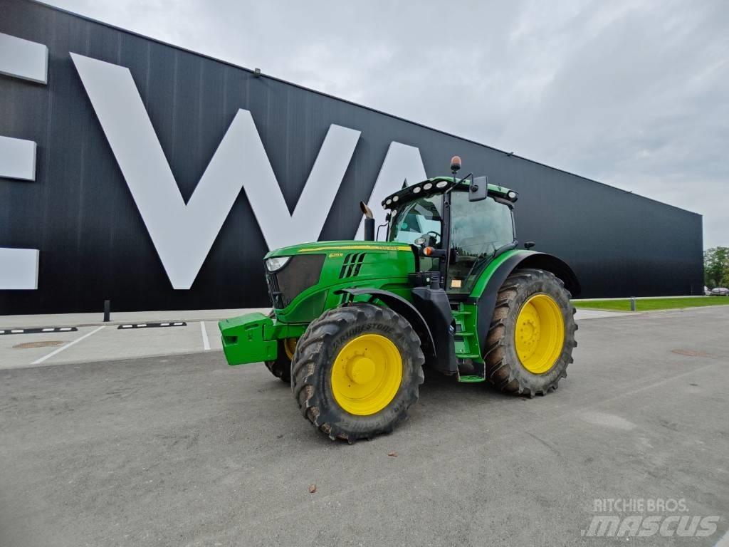 John Deere 6215 R Traktorji