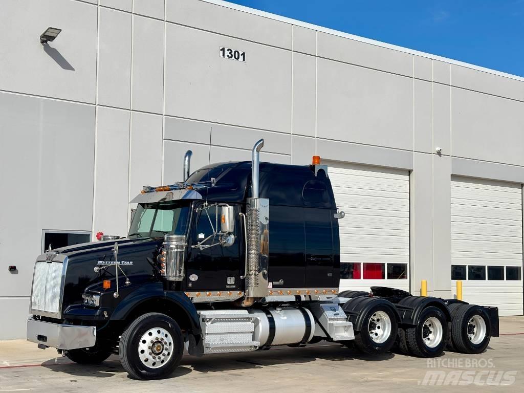 Western Star 4900 SB Vlačilci