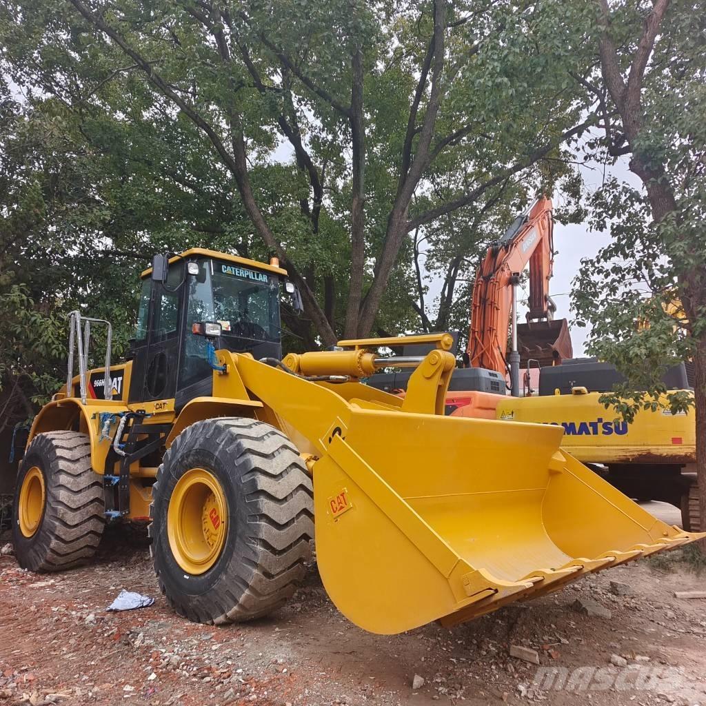 CAT 966 H Kolesni nakladalci