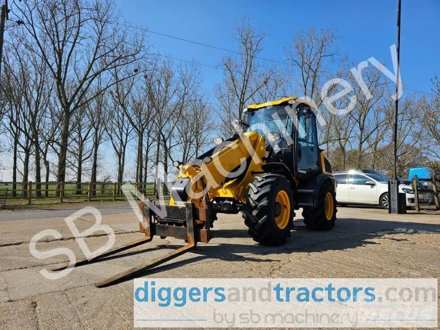 JCB TM 220 Kolesni nakladalci