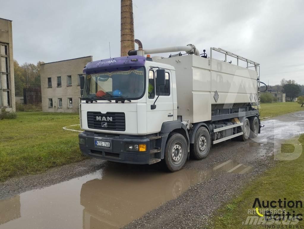 MAN T 46 Vakuumski tovornjaki