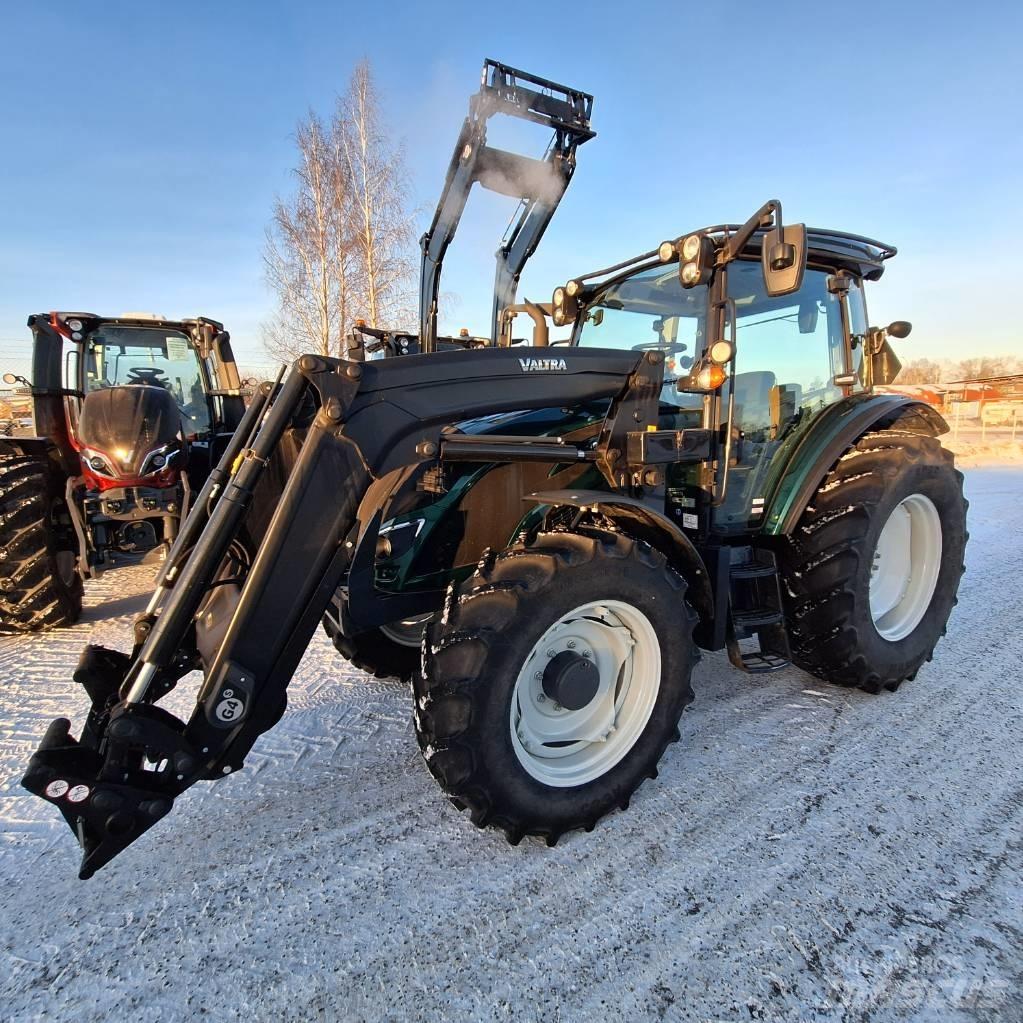 Valtra A114 MH4+L Traktorji
