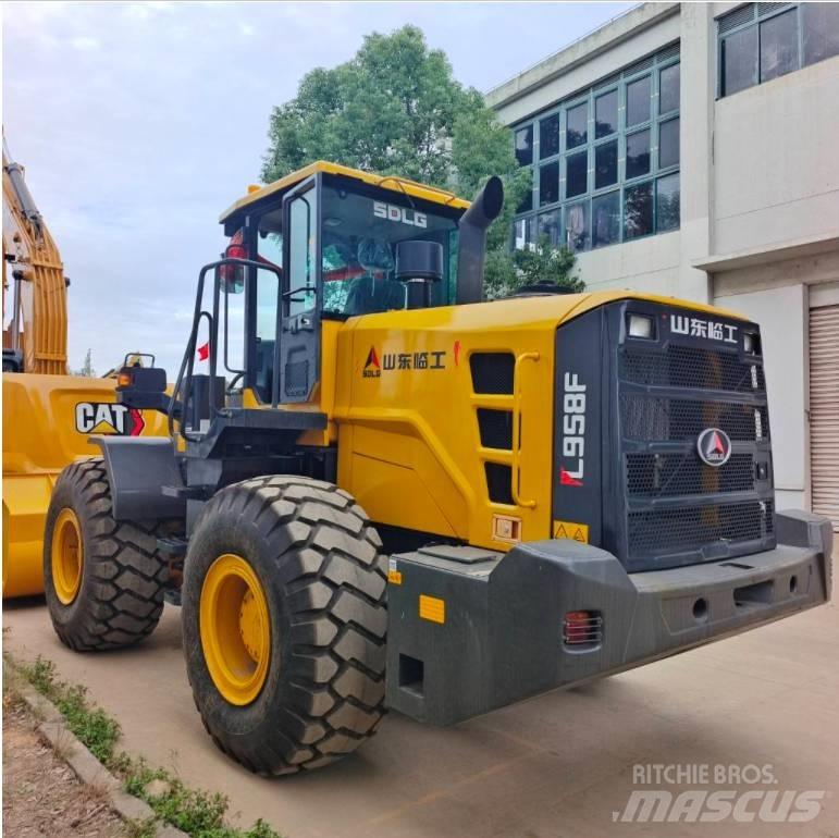 SDLG L 958 F Kolesni nakladalci