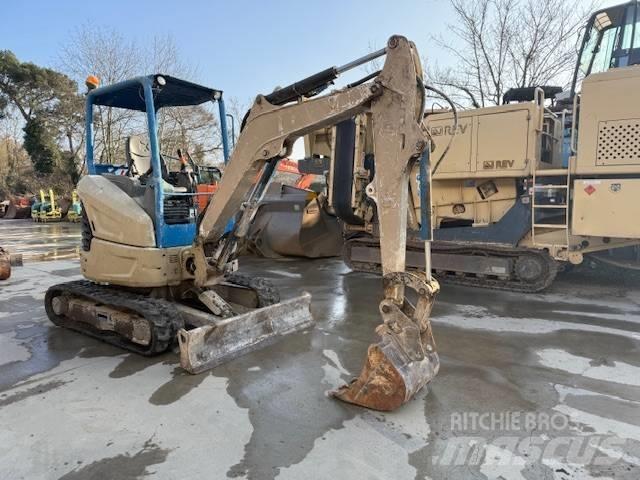 Bobcat E 27 Mini bagri <7t