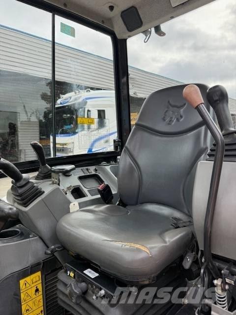 Bobcat E 35z Mini bagri <7t