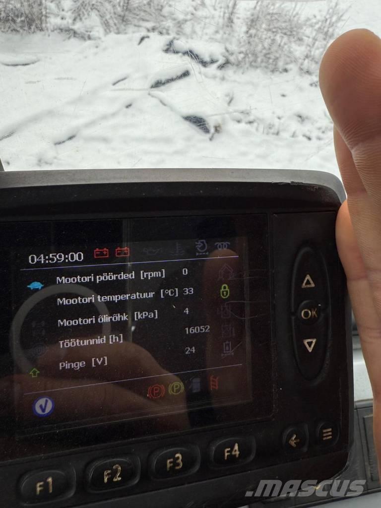 Metsis 608F Forwarderji