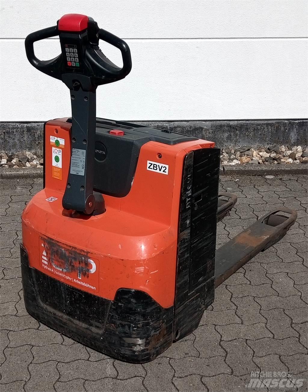 Toyota LWE 160 Električni nizko dvižni viličar