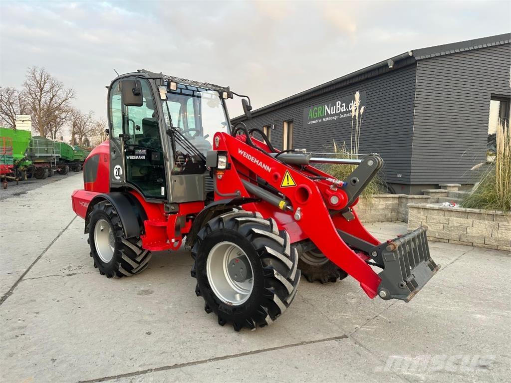 Weidemann 4080 Kolesni nakladalci