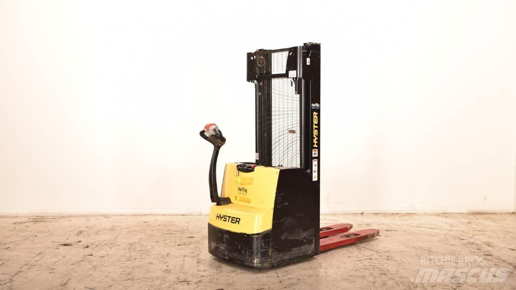 Hyster S 1.6 Ročni električni viličar