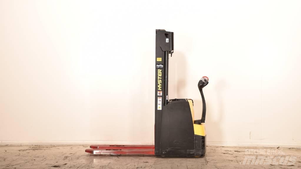Hyster S 1.6 Ročni električni viličar