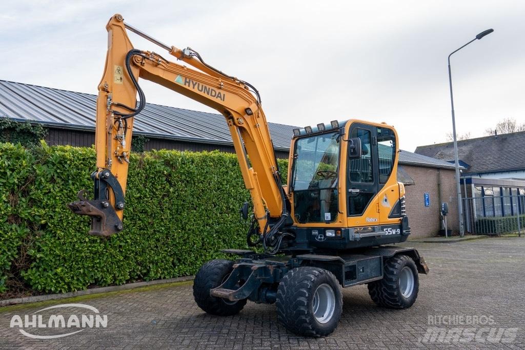 Hyundai R55W-9A Bagri na kolesih