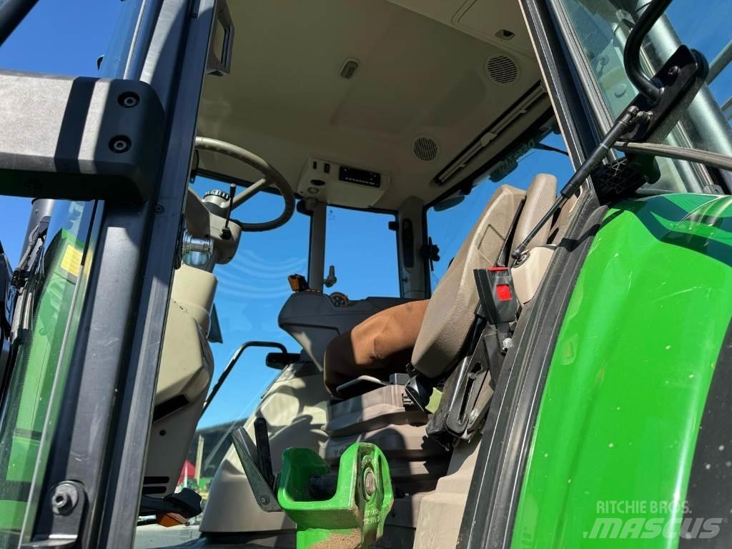 John Deere 6155M Traktorji