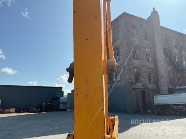JCB 140XLC Bagri goseničarji