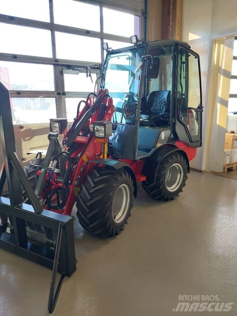 Weidemann 1160 Večnamenski nakladalci