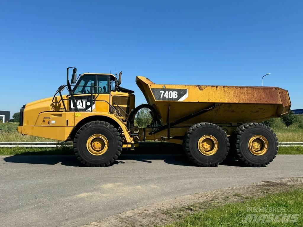 CAT 740B Zglobni demperji