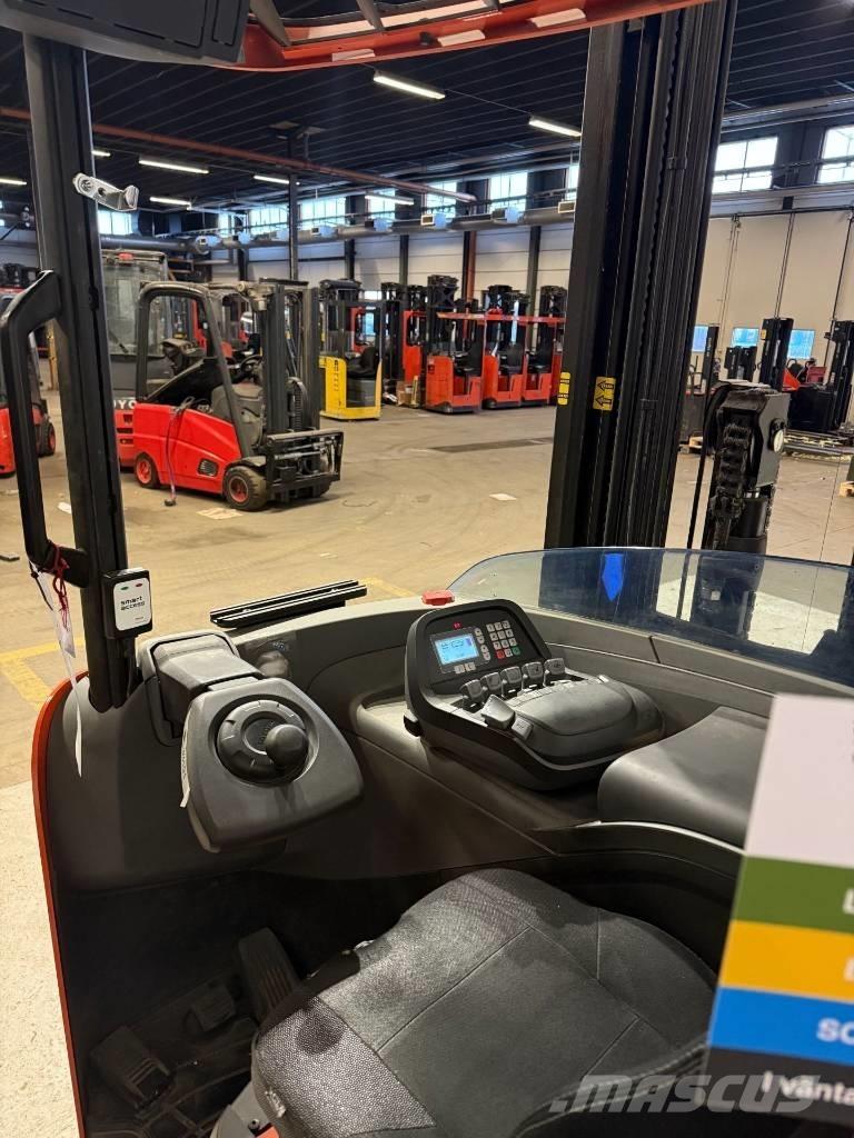 BT truck RRE 200HE Viličarji s pomičnim teleskopom