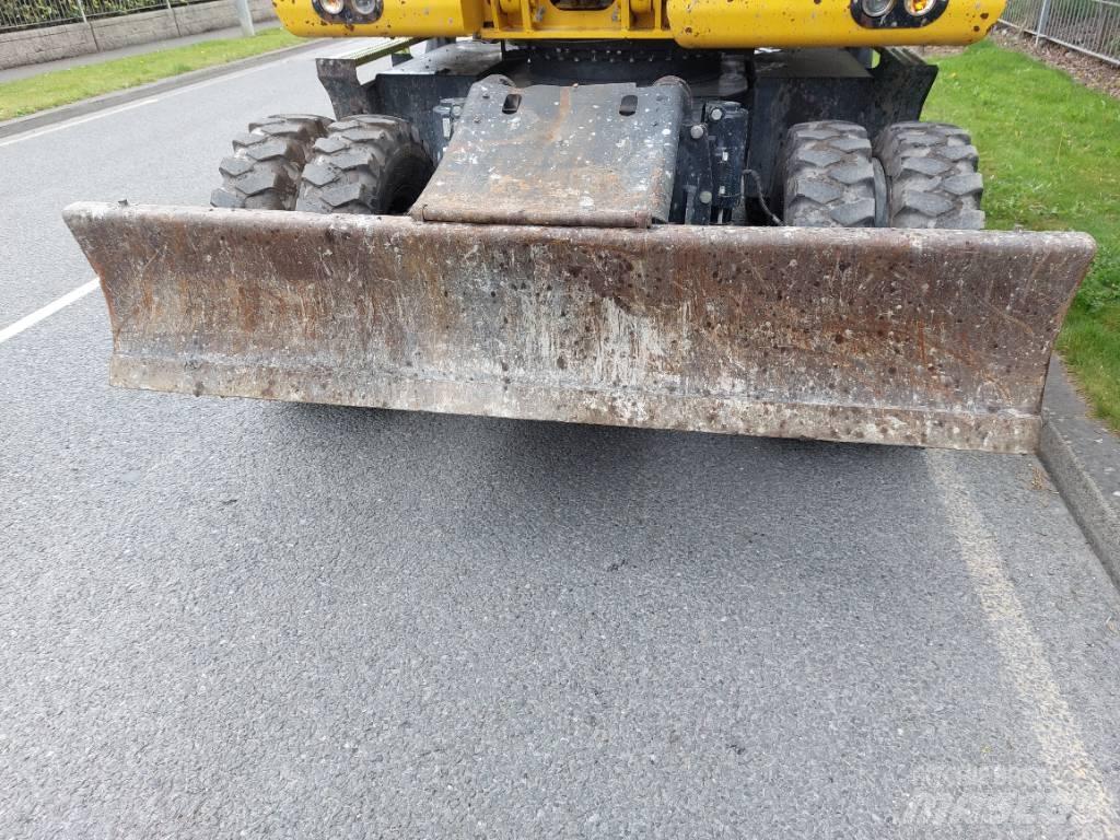 Komatsu PW148-11 Bagri na kolesih