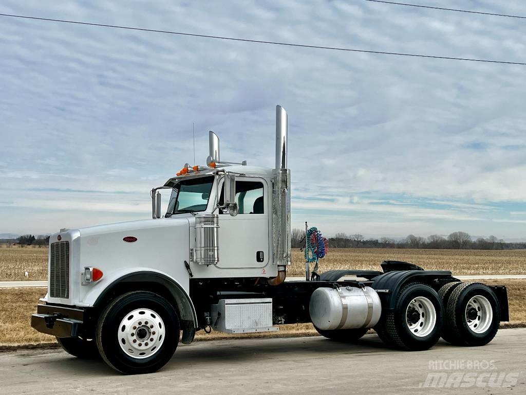 Peterbilt 367 Vlačilci