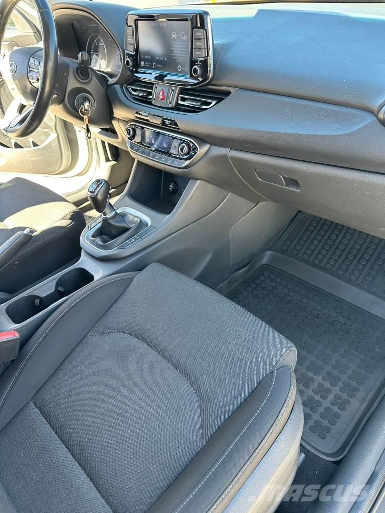 Hyundai I30 Avtomobili