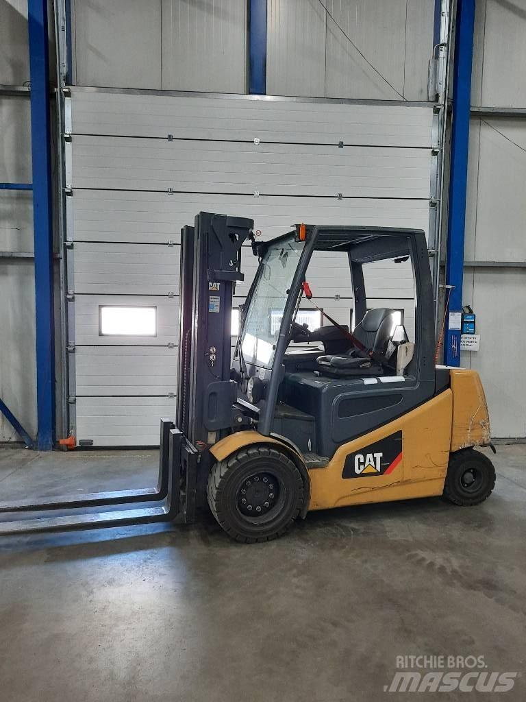 CAT EP50 2 Električni viličarji