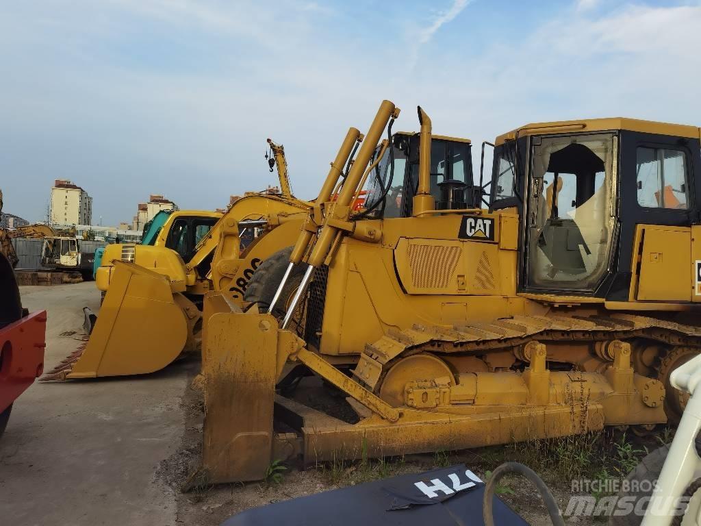 CAT D 6 G Buldožerji goseničarji