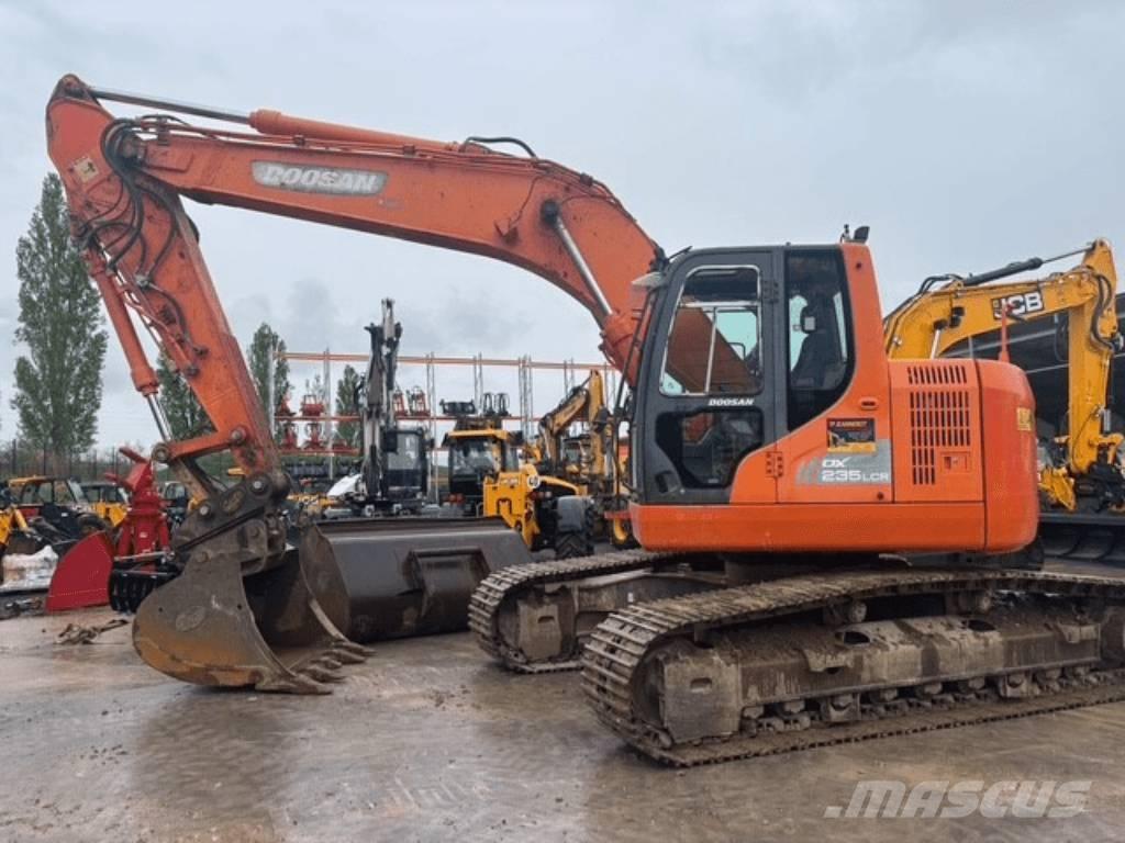 Doosan 235 LCR Bagri goseničarji