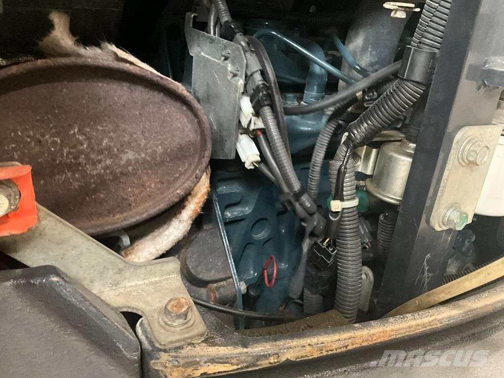 Kubota U 27-4 Mini bagri <7t