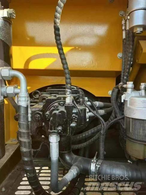 Sany 155C Bagri goseničarji