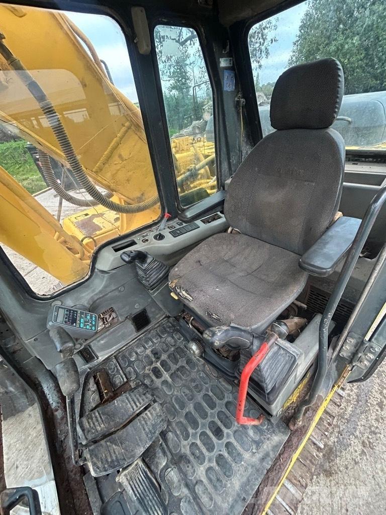 Komatsu PC 210-6K Bagri goseničarji