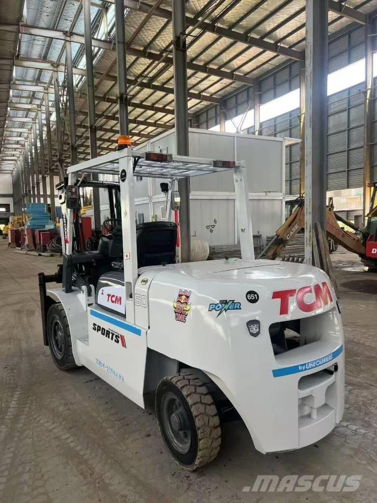 TCM FD 50 Dizelski viličarji