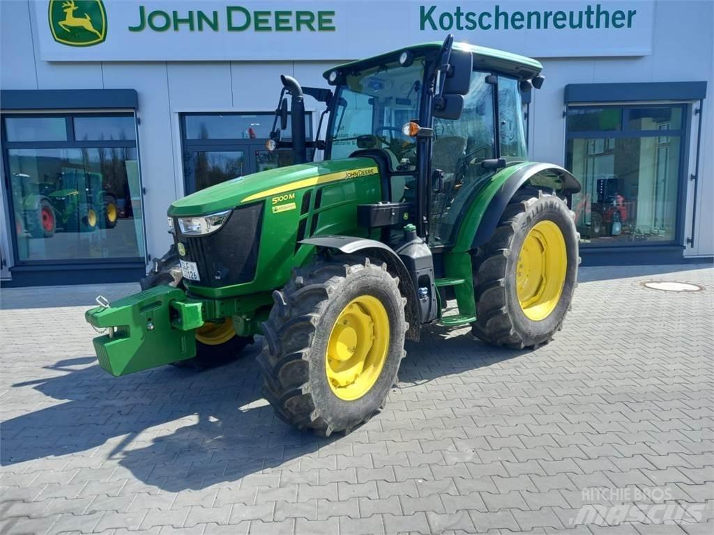 John Deere 5100M Traktorji