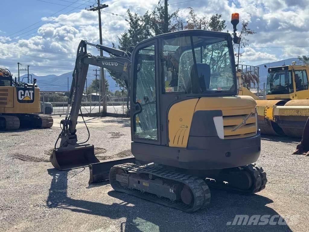 Volvo EC 35 C Mini bagri <7t