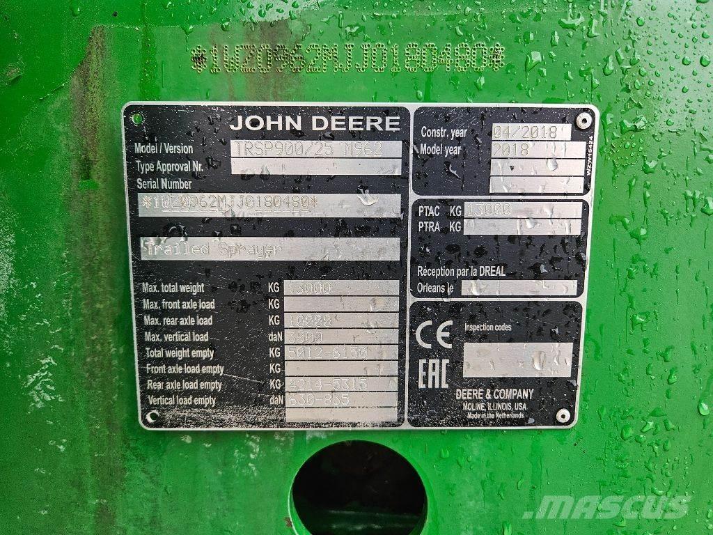 John Deere M692i Vlečne škropilnice