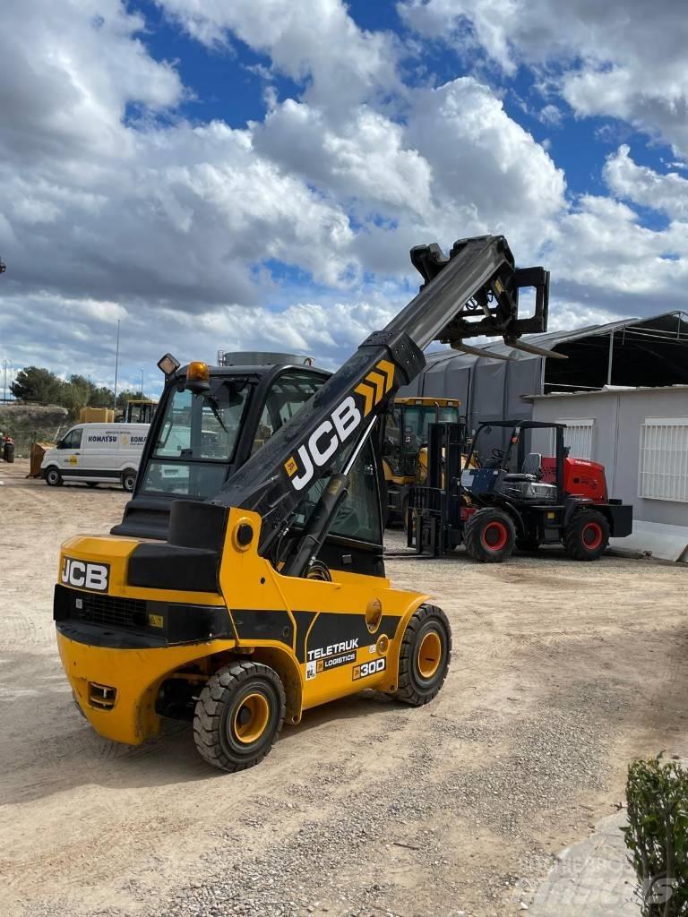JCB TLT 30 D Teleskopski viličarji