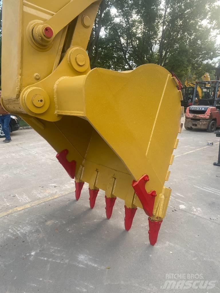 CAT 330 B Bagri goseničarji