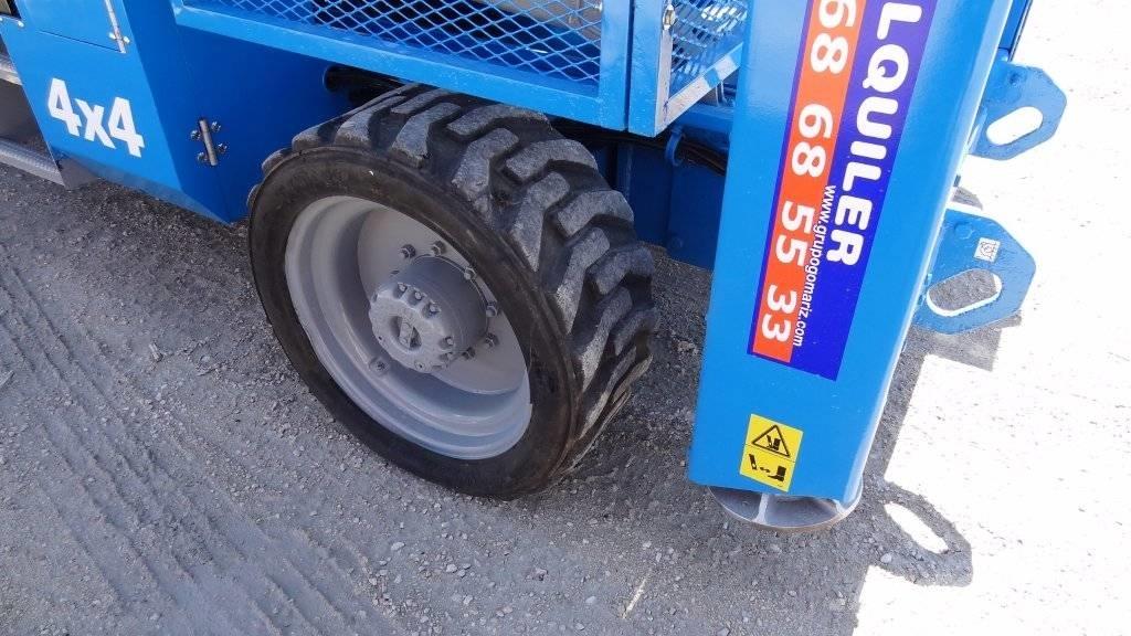 Genie GS 4390 RT Škarjaste dvižne ploščadi