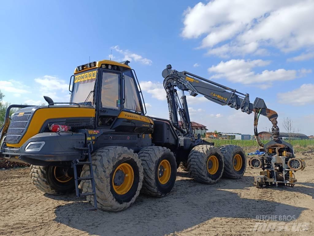 Ponsse Bear 8W Harvesterji
