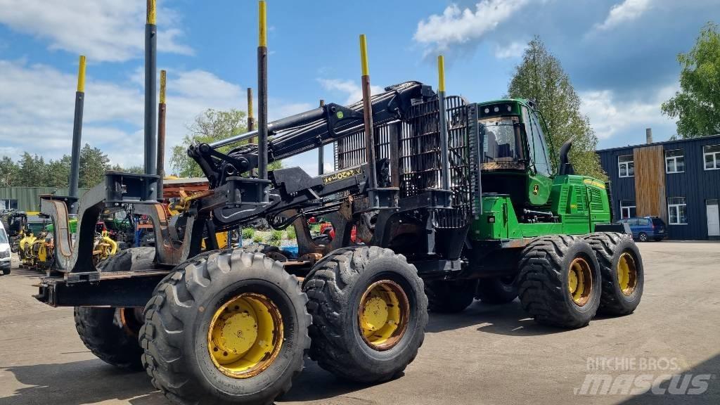 John Deere 1910 G Forwarderji
